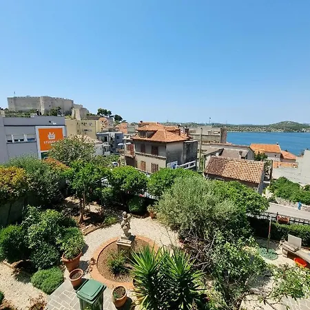 Casa Alisa Holiday home Sibenik